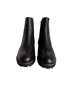 Alternative view of Botas negras
